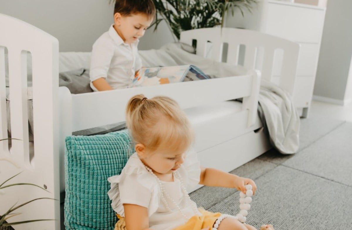  YappyLux toddler bed, WHITE