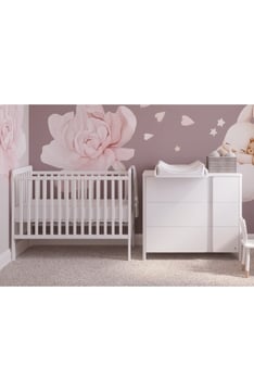 WHITE YappyUno baby cot and YappyClassic dresser