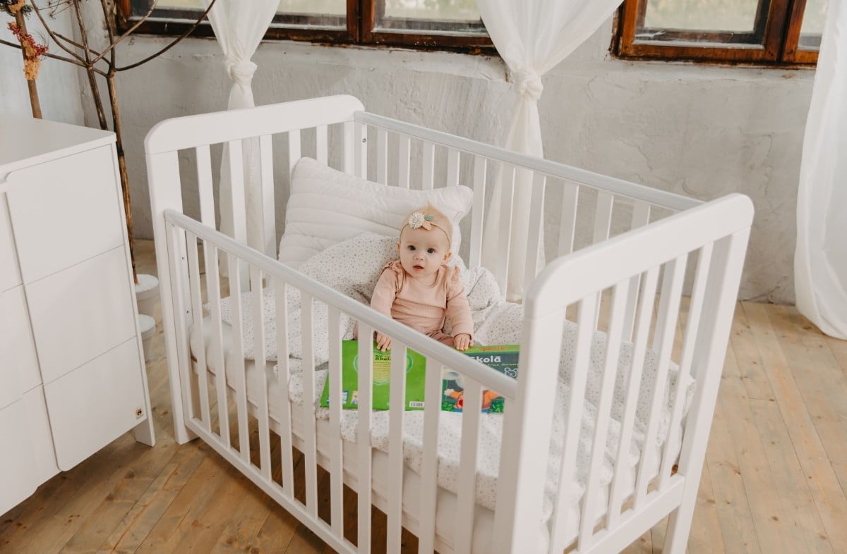  YappyLull cot, WHITE