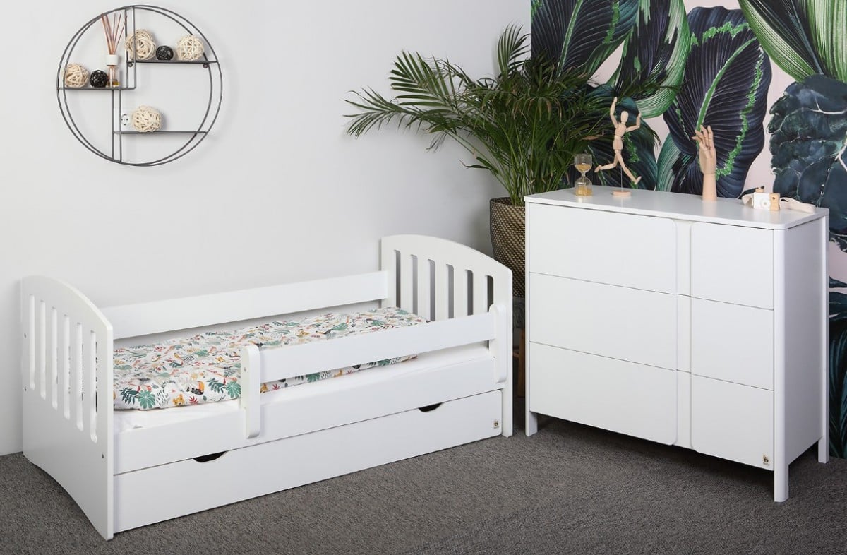  WHITE YappyLux lova paaugusiam vaikui ir YappyClassic komoda