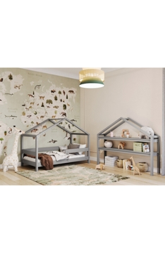 LIGHT GREY YappyHytte house bed and YappyHytte shelf 