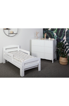 WHITE YappyGrow pusaudžu gulta pagarināma un YappyClassic kumode 