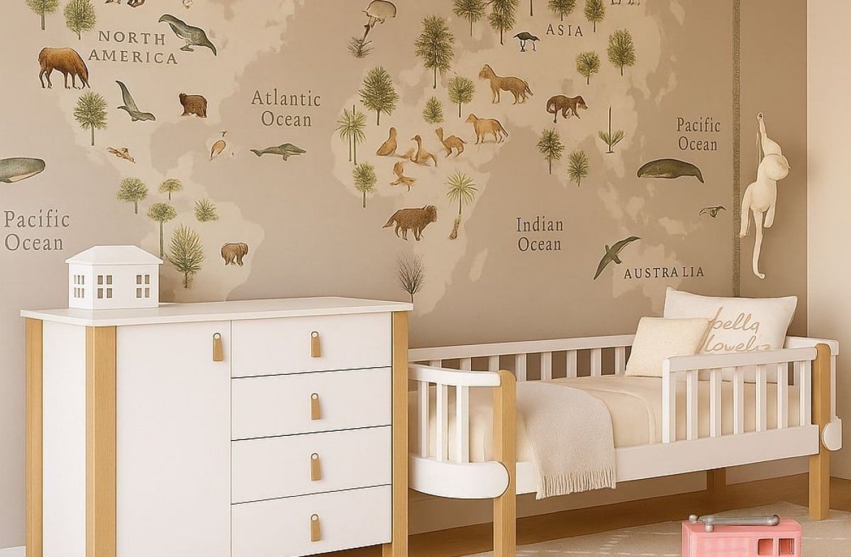  WHITE YappyÉtude toddler bed and YappyÉtude II dresser