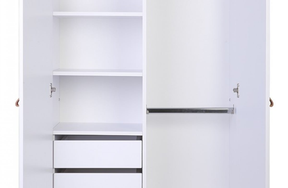  WHITE YappyÉtude toddler bed and YappyÉtude wardrobe
