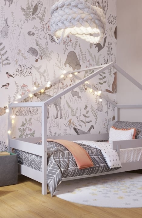 LIGHT GREY YappyHytte maja-voodi ja YappyClassic kummut