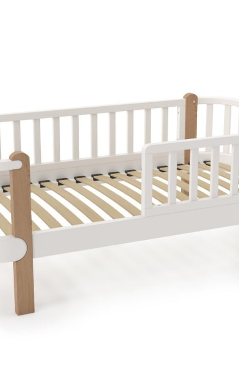 WHITE YappyÉtude toddler bed, dresser and wardrobe