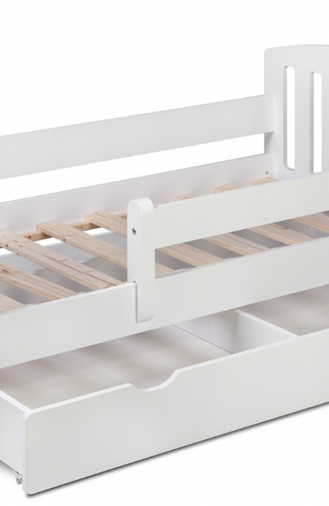WHITE YappyLux toddler bed and YappyClassic dresser